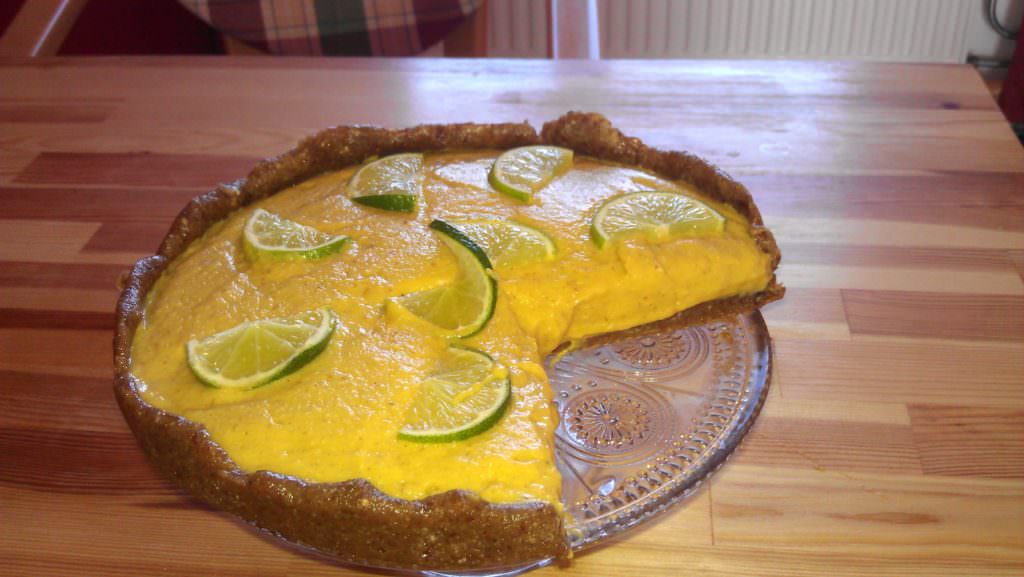 Rohkosttorte angeschnitten