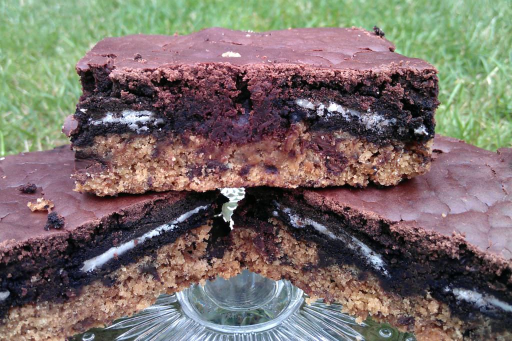 vegane Oreo Brownies auf Keksboden
